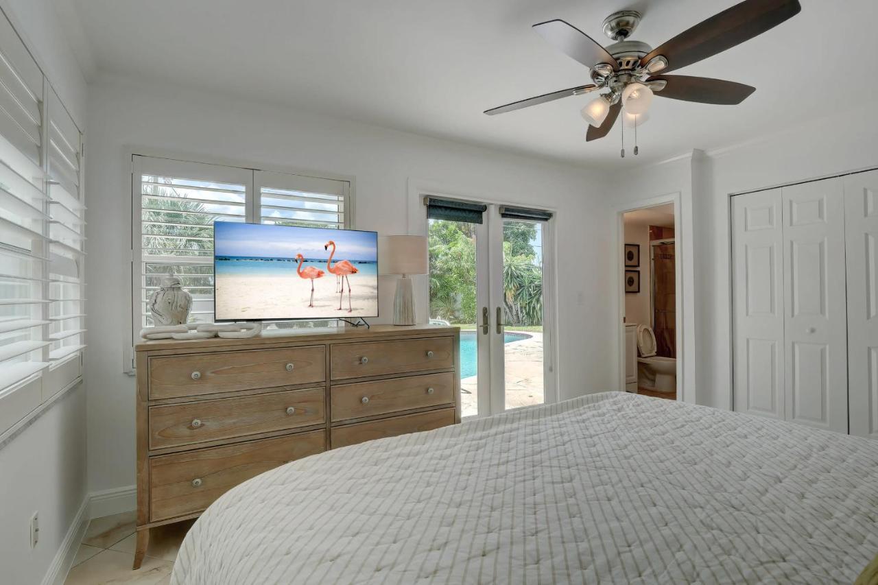Pool Home Super Close To Vanderbilt Beach Naples Exterior foto